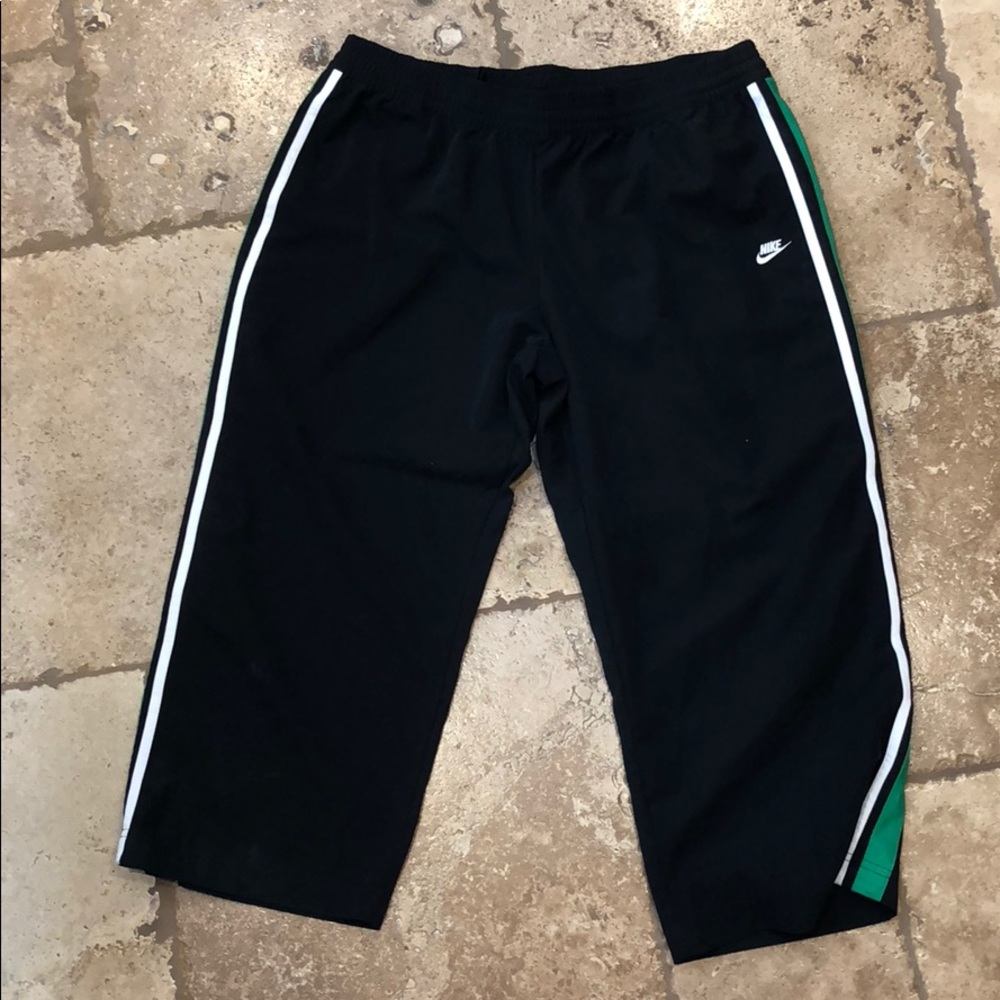 Women’s Nike capris